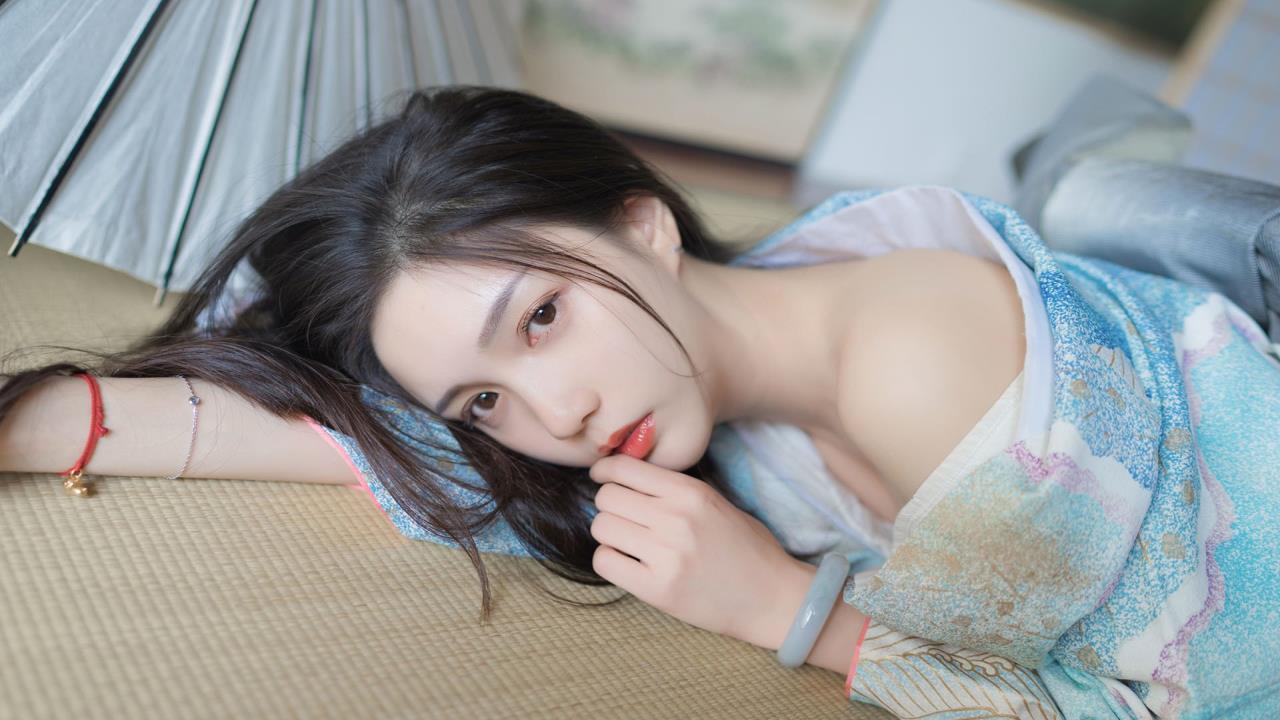 打撲克劇烈搖床：輸贏的背后是身體的劇烈反應(yīng)